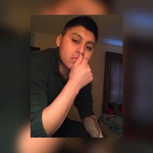 Meet your Posher, Uvaldo